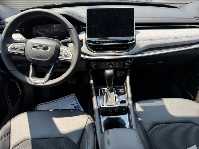 2025 Jeep Compass North 4x4