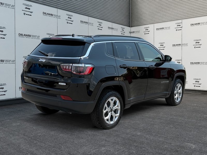 2025 Jeep Compass North 4x4