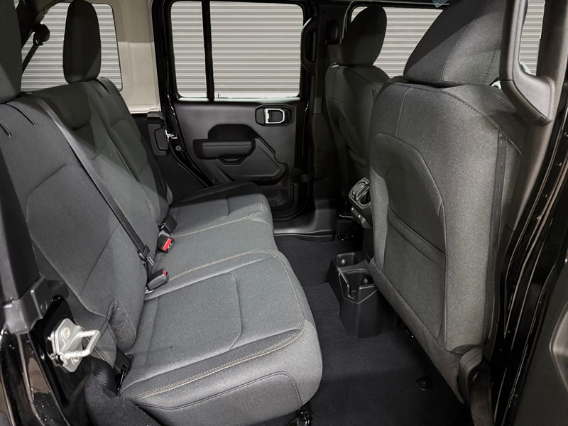 2026 Jeep Wrangler Willys 4 Door 4x4