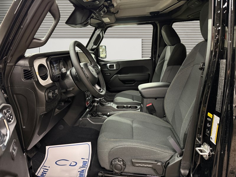 2026 Jeep Wrangler Willys 4 Door 4x4