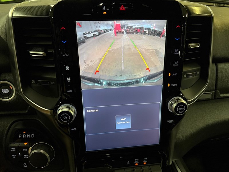 2025 RAM 1500 Big Horn 4x4 Crew Cab 5'7" Box