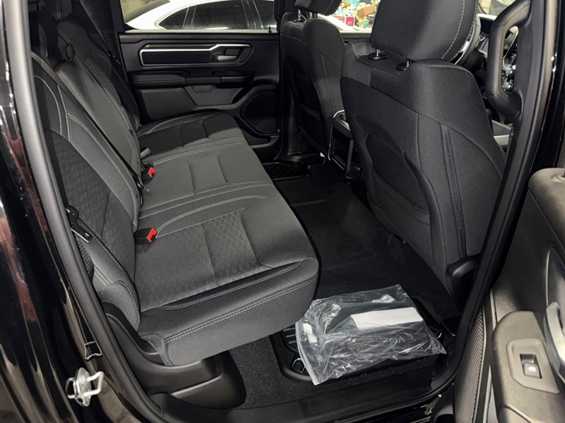 2025 RAM 1500 Big Horn 4x4 Crew Cab 5'7" Box