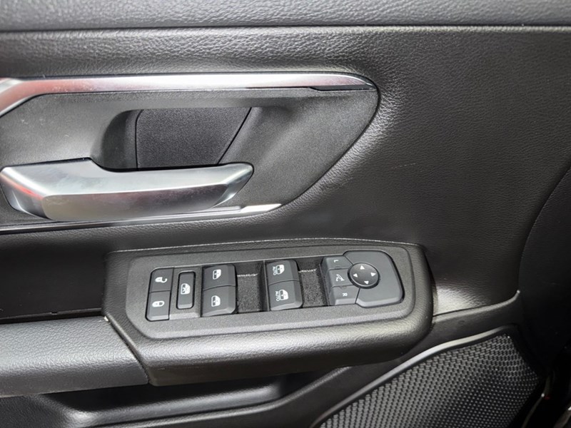 2025 RAM 1500 Big Horn 4x4 Crew Cab 5'7" Box