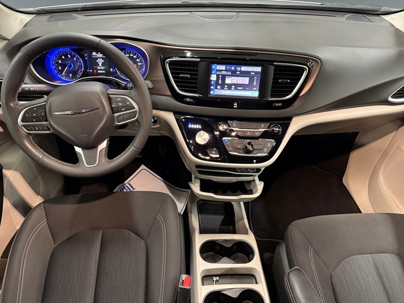 2024 Chrysler Grand Caravan SXT