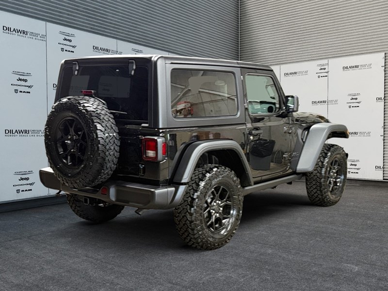 2025 Jeep Wrangler Willys 2 Door 4x4