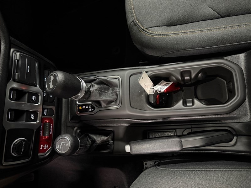 2025 Jeep Wrangler Willys 2 Door 4x4