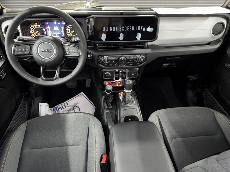 2025 Jeep Wrangler Willys 4 Door 4x4