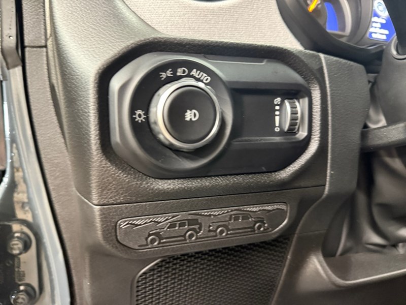 2025 Jeep Wrangler Willys 2 Door 4x4