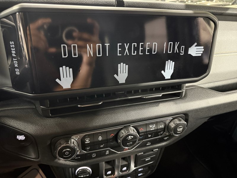 2025 Jeep Wrangler Willys 2 Door 4x4