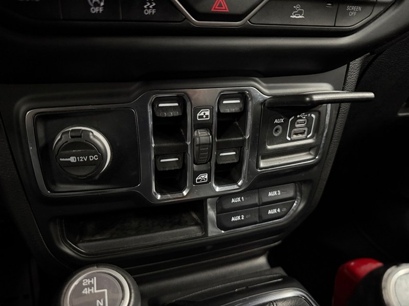 2022 Jeep Wrangler Unlimited Unlimited Sahara Altitude 4x4