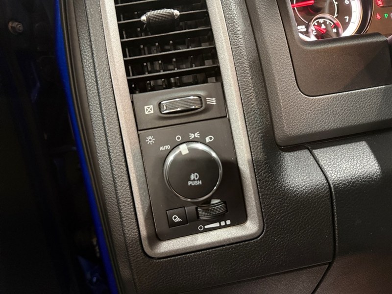 2018 RAM 1500 Express 4x4 Quad Cab 6'4" Box *Ltd Avail*