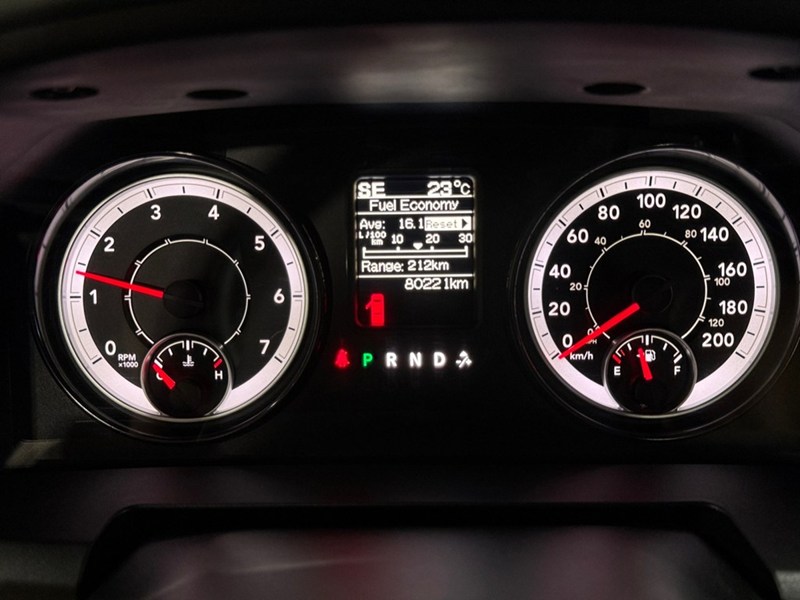 2018 RAM 1500 Express 4x4 Quad Cab 6'4" Box *Ltd Avail*