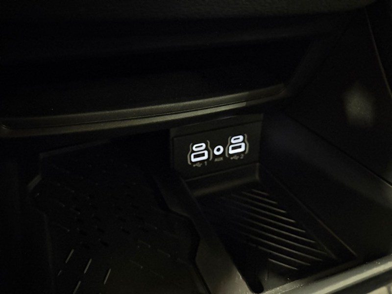 2025 Chrysler Pacifica Limited FWD