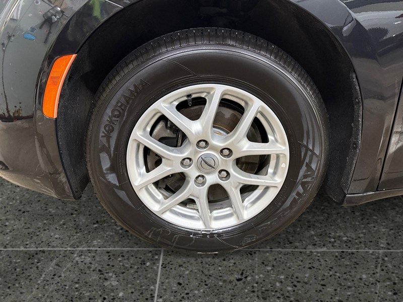 2023 Chrysler Grand Caravan SXT 2WD