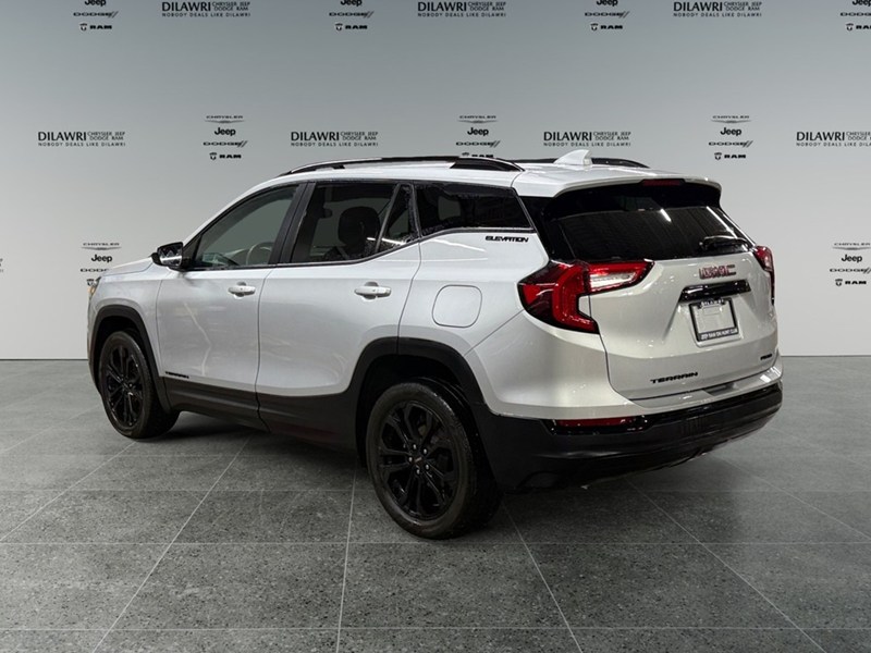 2022 GMC Terrain AWD 4dr SLE