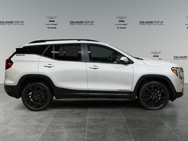 2022 GMC Terrain AWD 4dr SLE
