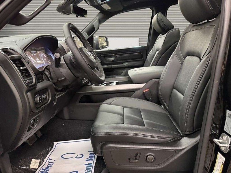 2026 RAM 1500 Sport 4x4 Crew Cab V8 HEMI 5'7" Box