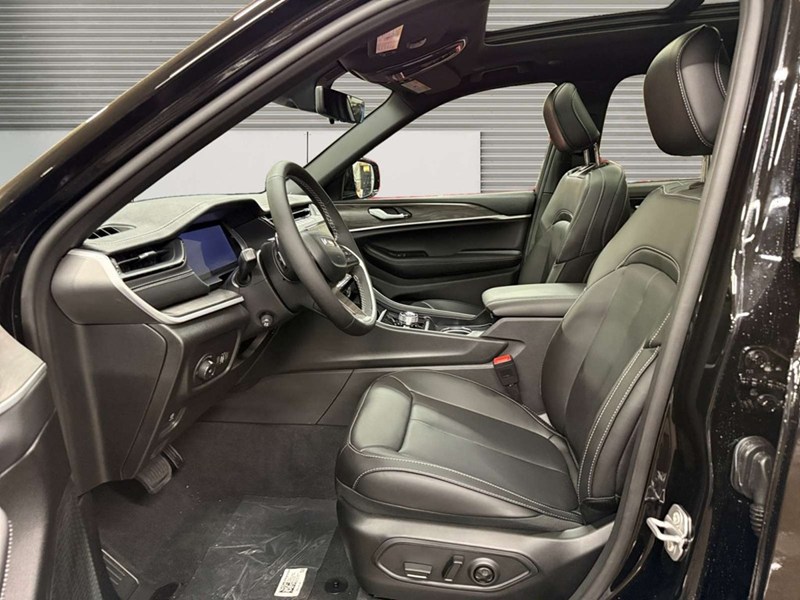 2026 Jeep Grand Cherokee L Limited 4x4