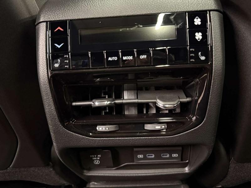 2026 Jeep Grand Cherokee L Limited 4x4