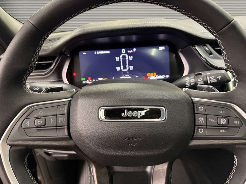 2026 Jeep Grand Cherokee L Limited 4x4
