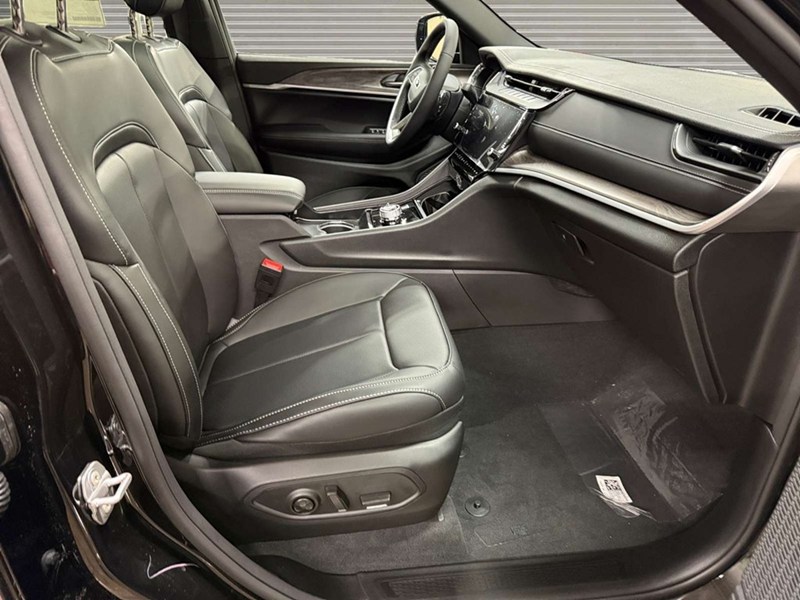 2026 Jeep Grand Cherokee L Limited 4x4