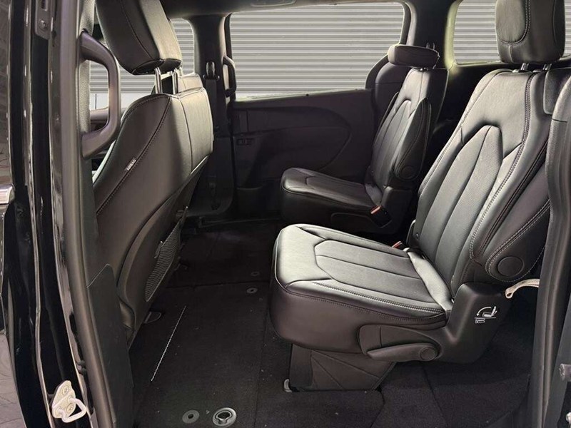 2026 Chrysler Grand Caravan SXT