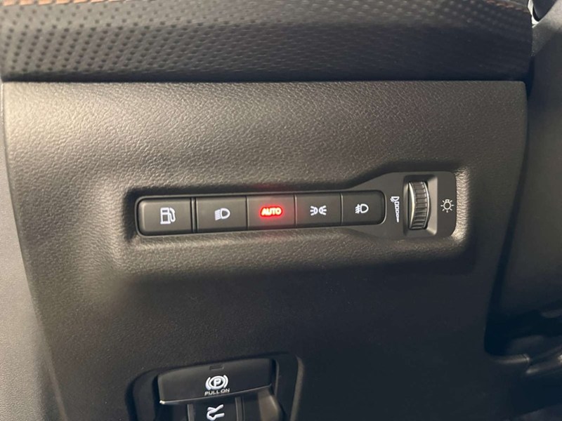 2026 Jeep Cherokee Limited 4x4 Hybrid