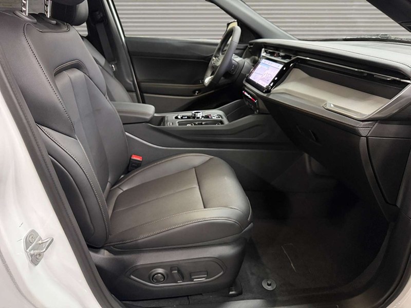 2026 Jeep Cherokee Limited 4x4 Hybrid