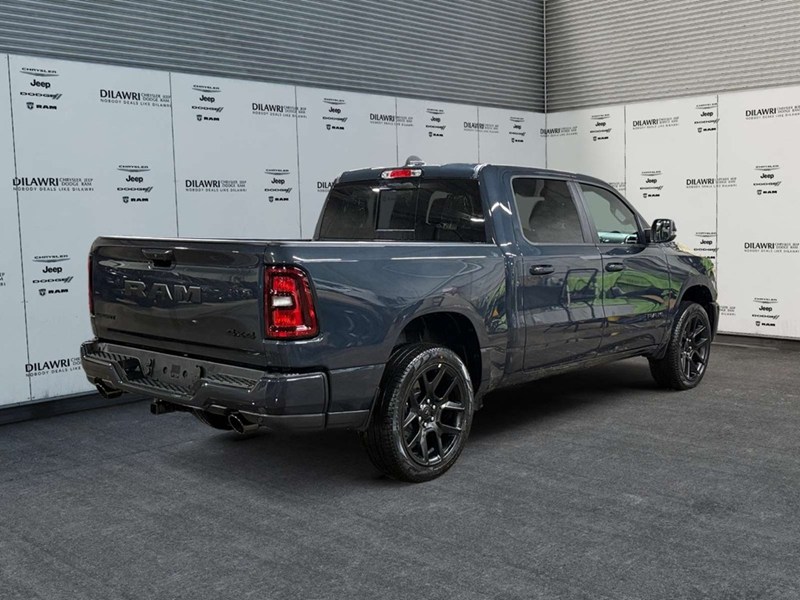 2026 RAM 1500 Sport 4x4 Crew Cab 5'7" Box