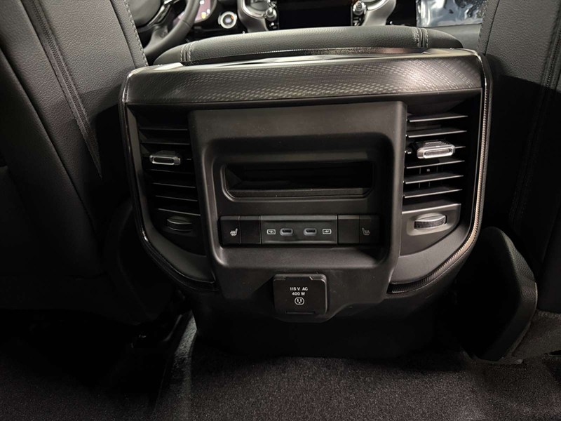 2026 RAM 1500 Rebel 4x4 Crew Cab 5'7" Box