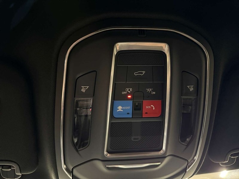 2026 Jeep Cherokee Limited 4x4 Hybrid