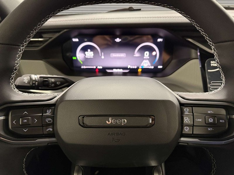 2026 Jeep Cherokee Limited 4x4 Hybrid