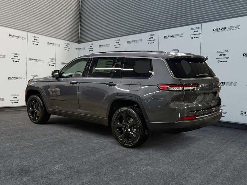 2026 Jeep Grand Cherokee L Altitude 4x4