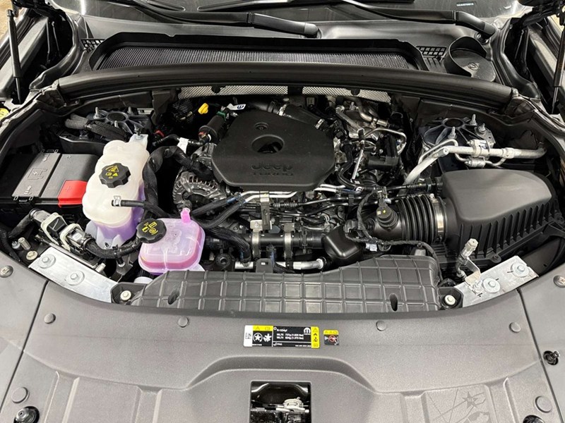 2026 Jeep Grand Cherokee L Altitude 4x4