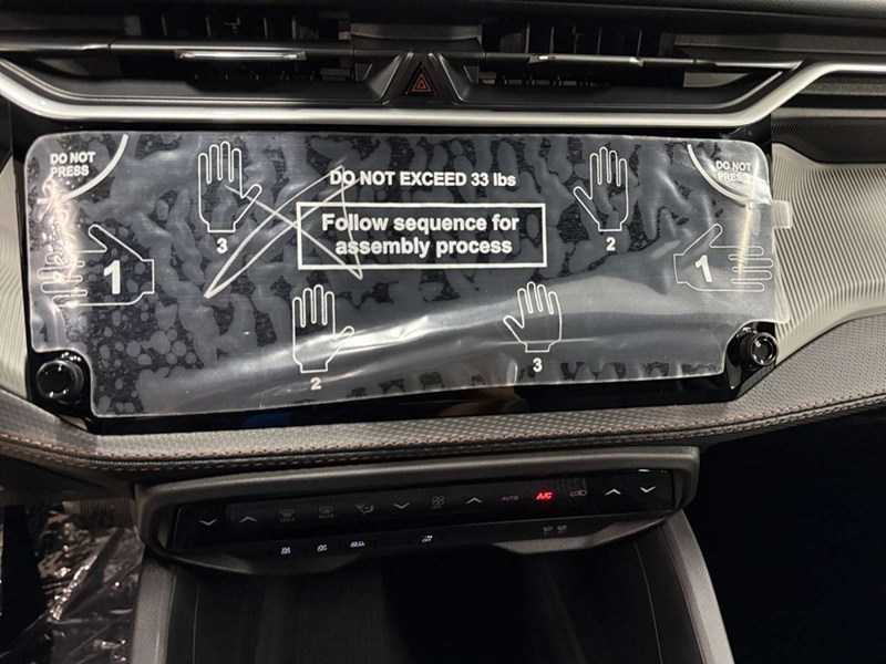 2026 Jeep Cherokee Limited 4x4 Hybrid
