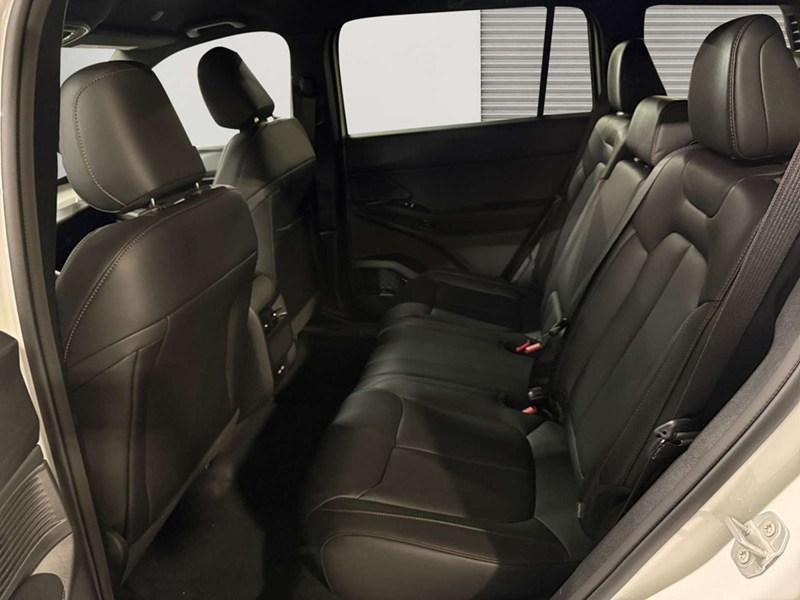 2026 Jeep Cherokee Limited 4x4 Hybrid