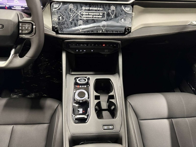 2026 Jeep Cherokee Limited 4x4 Hybrid