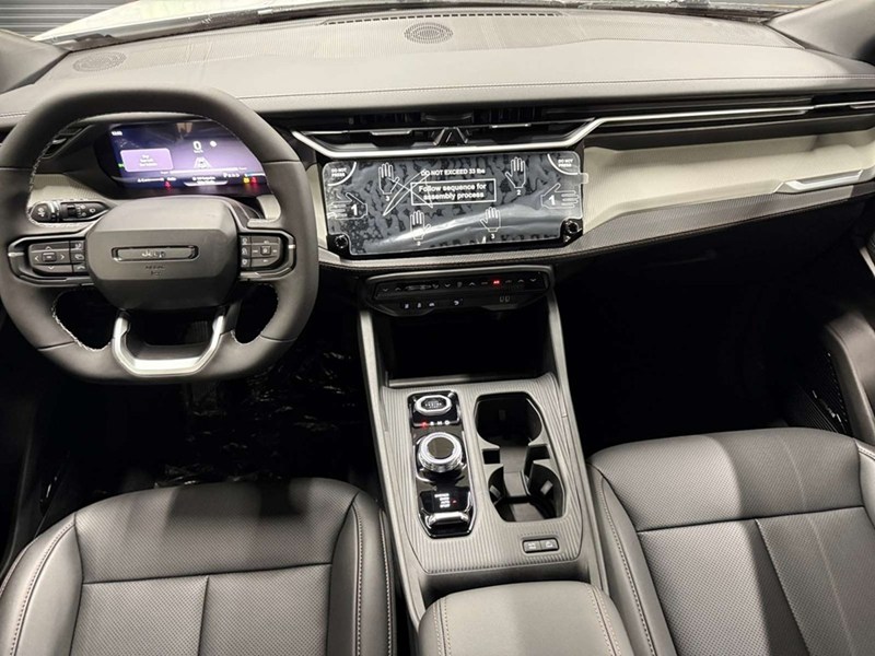 2026 Jeep Cherokee Limited 4x4 Hybrid
