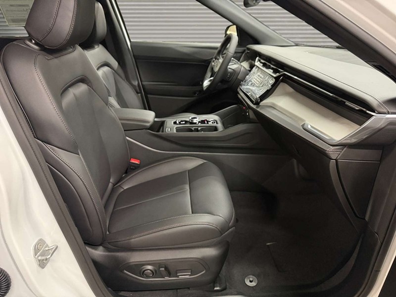 2026 Jeep Cherokee Limited 4x4 Hybrid