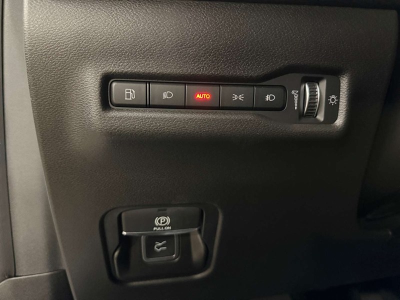 2026 Jeep Cherokee Limited 4x4 Hybrid