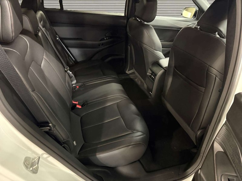 2026 Jeep Cherokee Limited 4x4 Hybrid