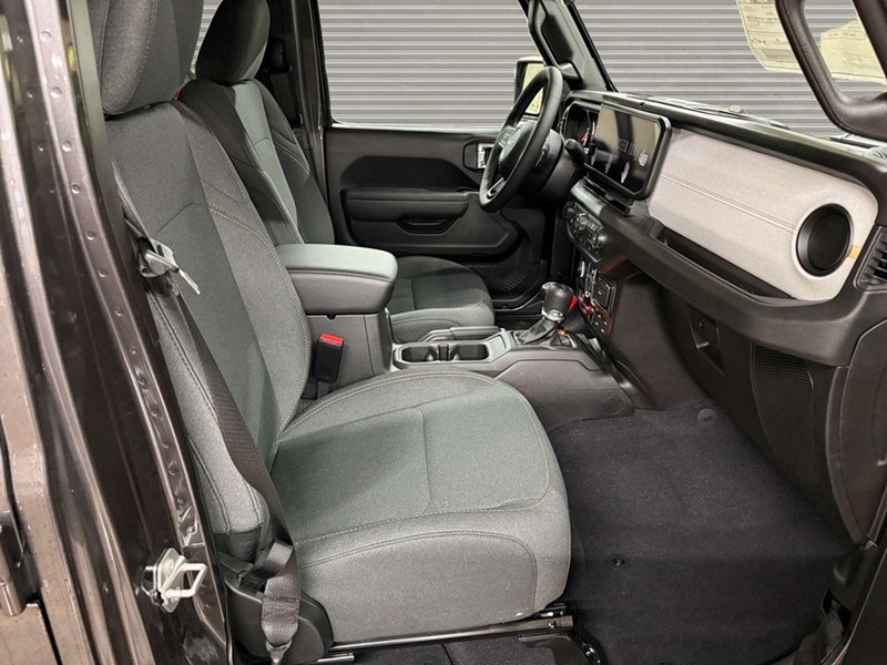 2026 Jeep Gladiator Willys 4x4 V6