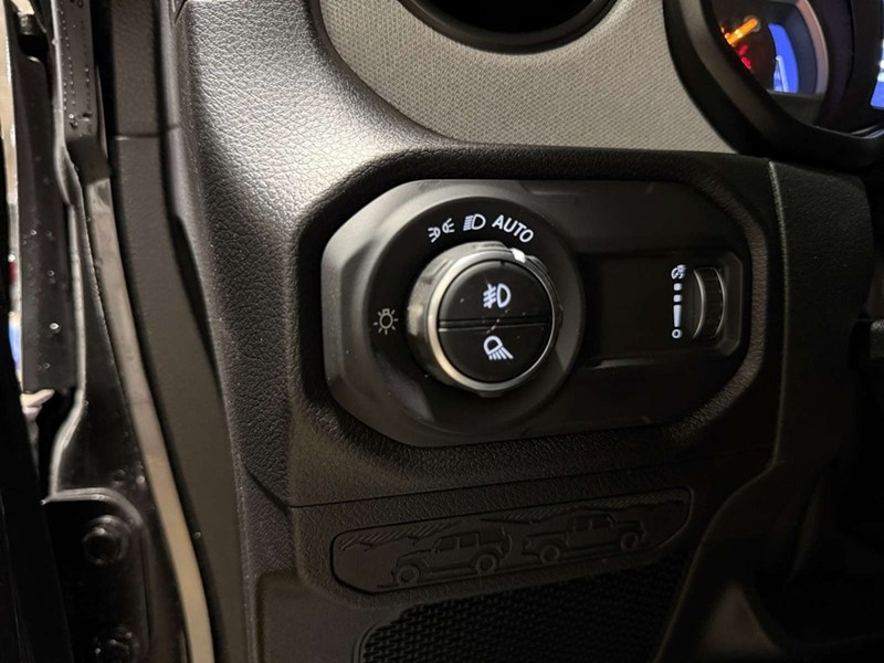 2026 Jeep Gladiator Willys 4x4 V6