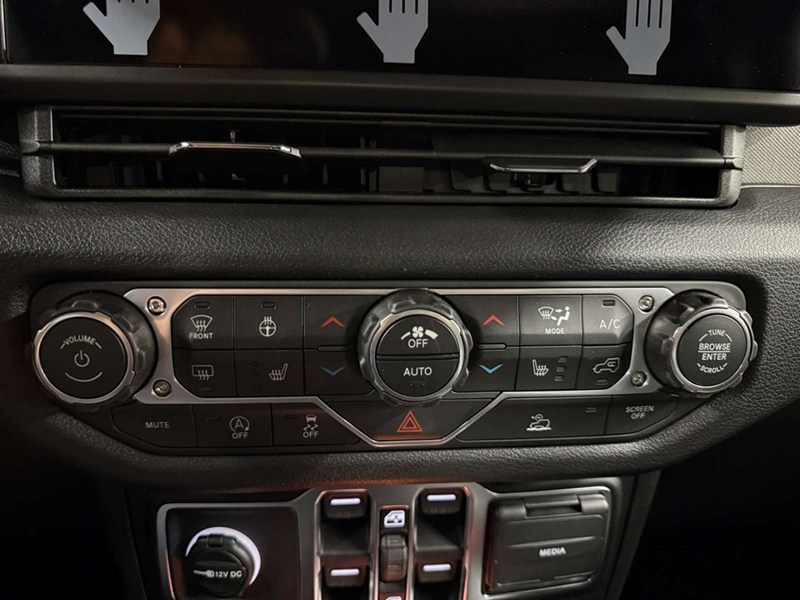 2026 Jeep Gladiator Willys 4x4 V6