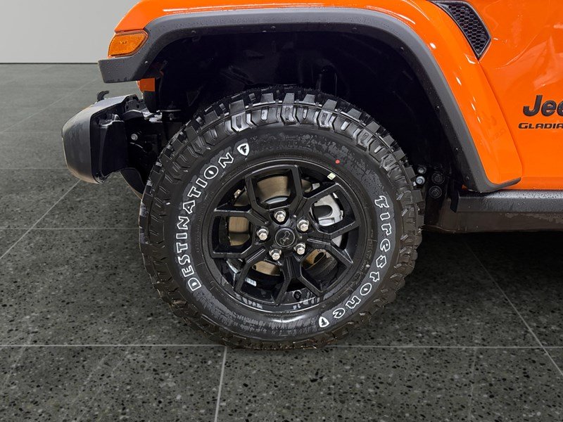 2026 Jeep Gladiator Willys 4x4