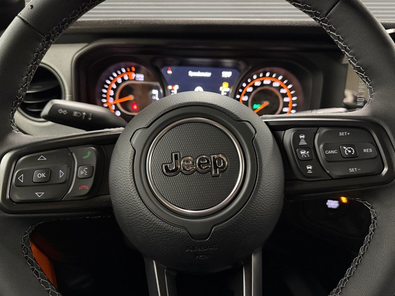 2026 Jeep Gladiator Willys 4x4
