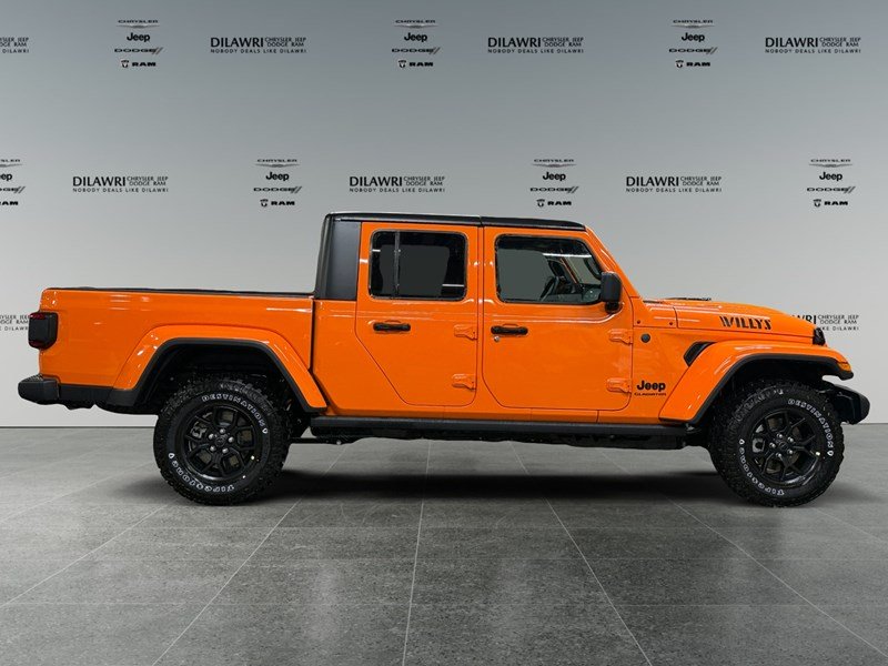 2026 Jeep Gladiator Willys 4x4