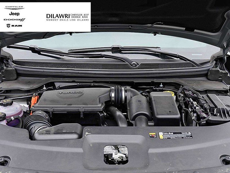 2026 Jeep Cherokee Laredo 4x4 Hybrid