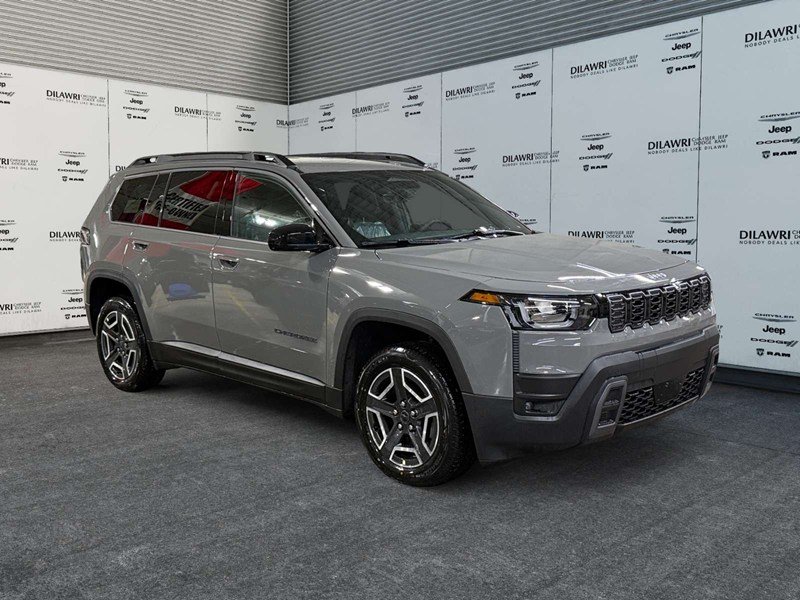 2026 Jeep Cherokee Laredo 4x4 Hybrid