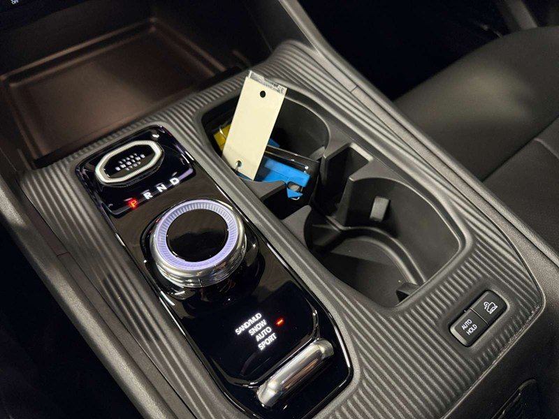 2026 Jeep Cherokee Limited 4x4 Hybrid